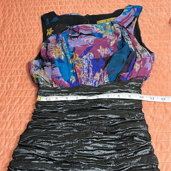 Nicole Miller Metallic Sleeveless Ruched Cocktail Dress, size 0 - Picture 12 of 16